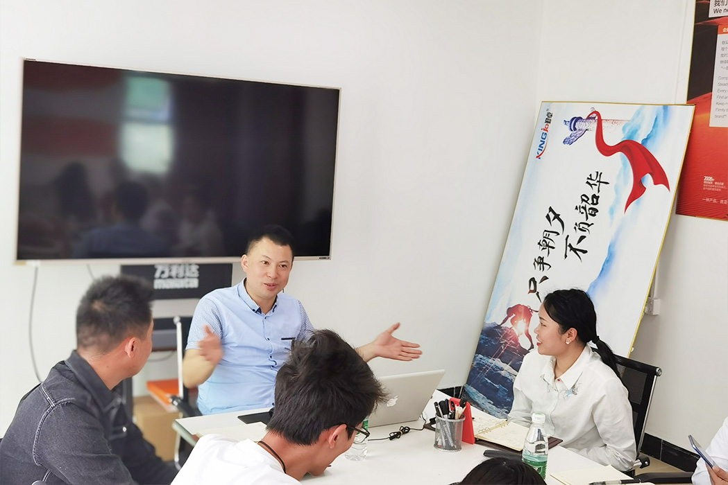 裂變式創(chuàng)業(yè):組織的革新 芬尼克玆簡介_05_1.jpg