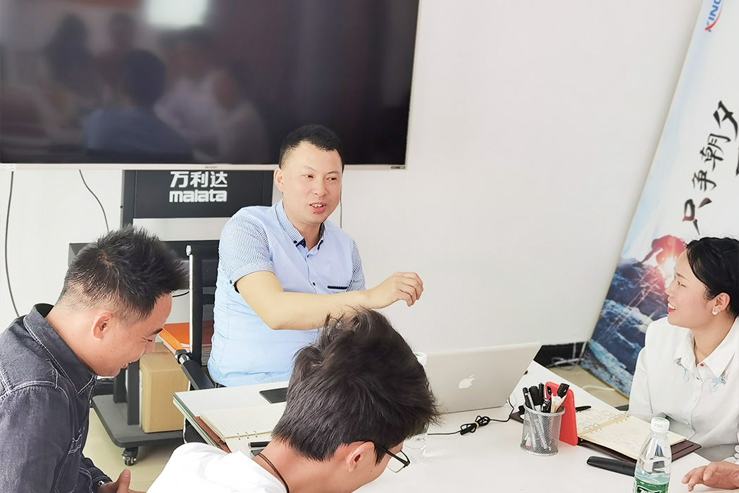 裂變式創(chuàng)業(yè):組織的革新 芬尼克玆簡介_05_1.jpg