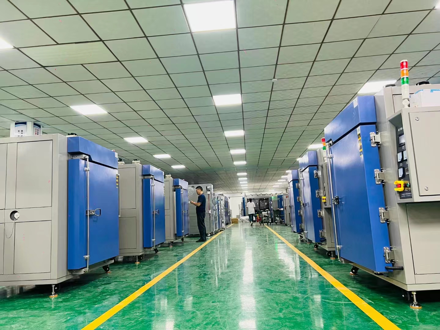 （注意）高低溫試驗(yàn)箱對安裝環(huán)境要求有那些呢？